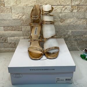 NWT Steve Madden Tito Rose Gold open-toe heels size 8M